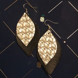 *3 for 12* Silver and black two tier earrings